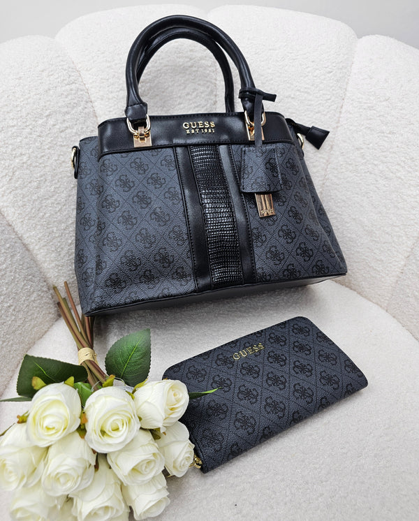 طقم GUESS ماستر كوبي شنطة وجزدان