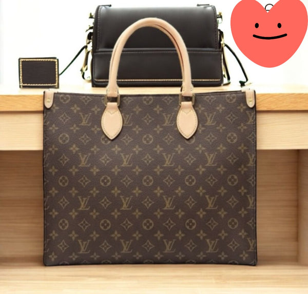 Lous vuitton حجم كبير مع سحاب
