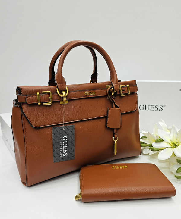 طقم GUESS ماستر كوبي جودة عالية جدا