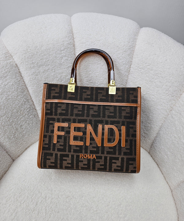 FENDI ماستر كوبي